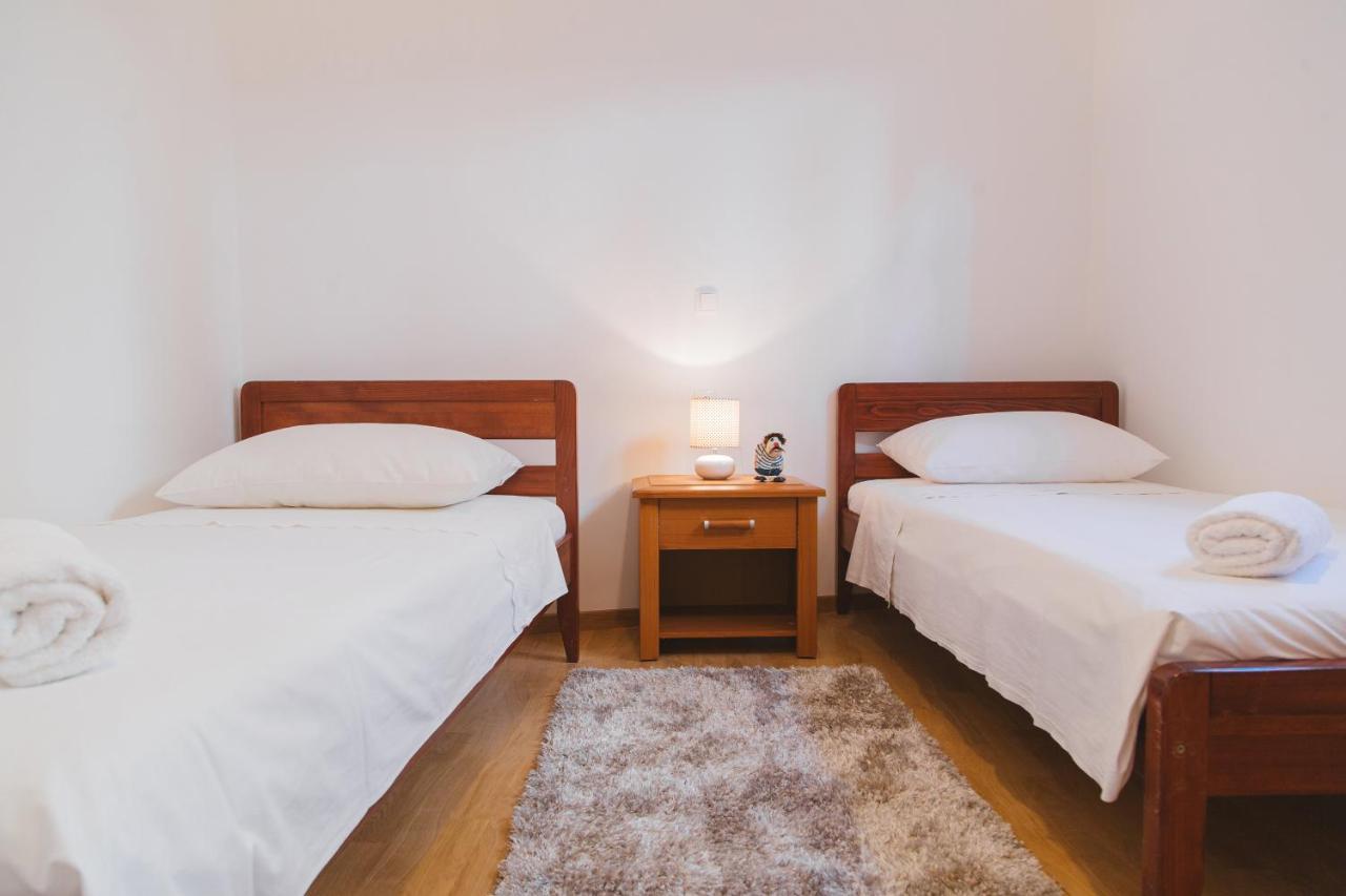 אומיס City Center Lux Apartment "Tonci" מראה חיצוני תמונה